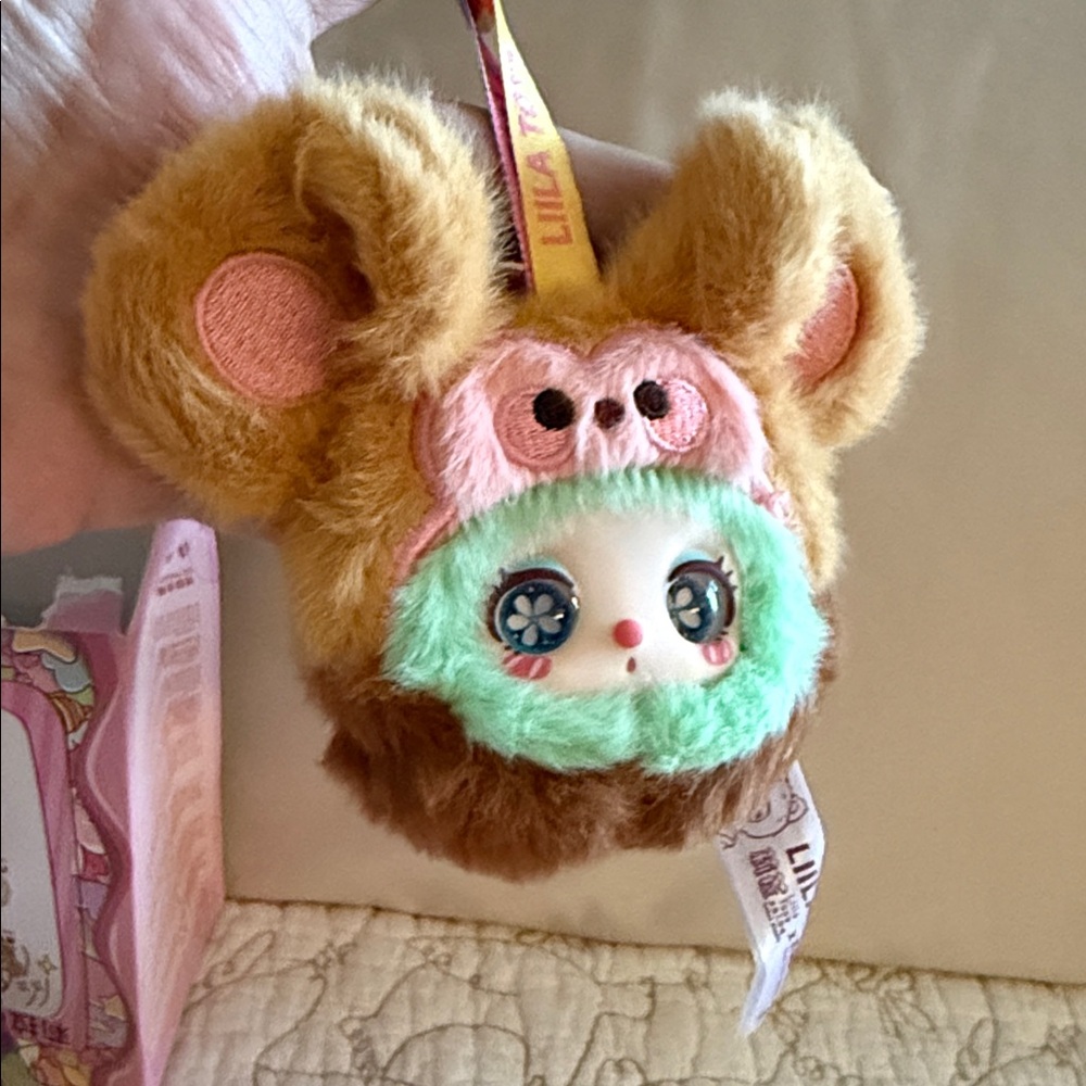 🔥 Fire Sale 🔥
Liila’s Garden Tea Party Confirmed: Kiwi Monkey w/ flower in eyes